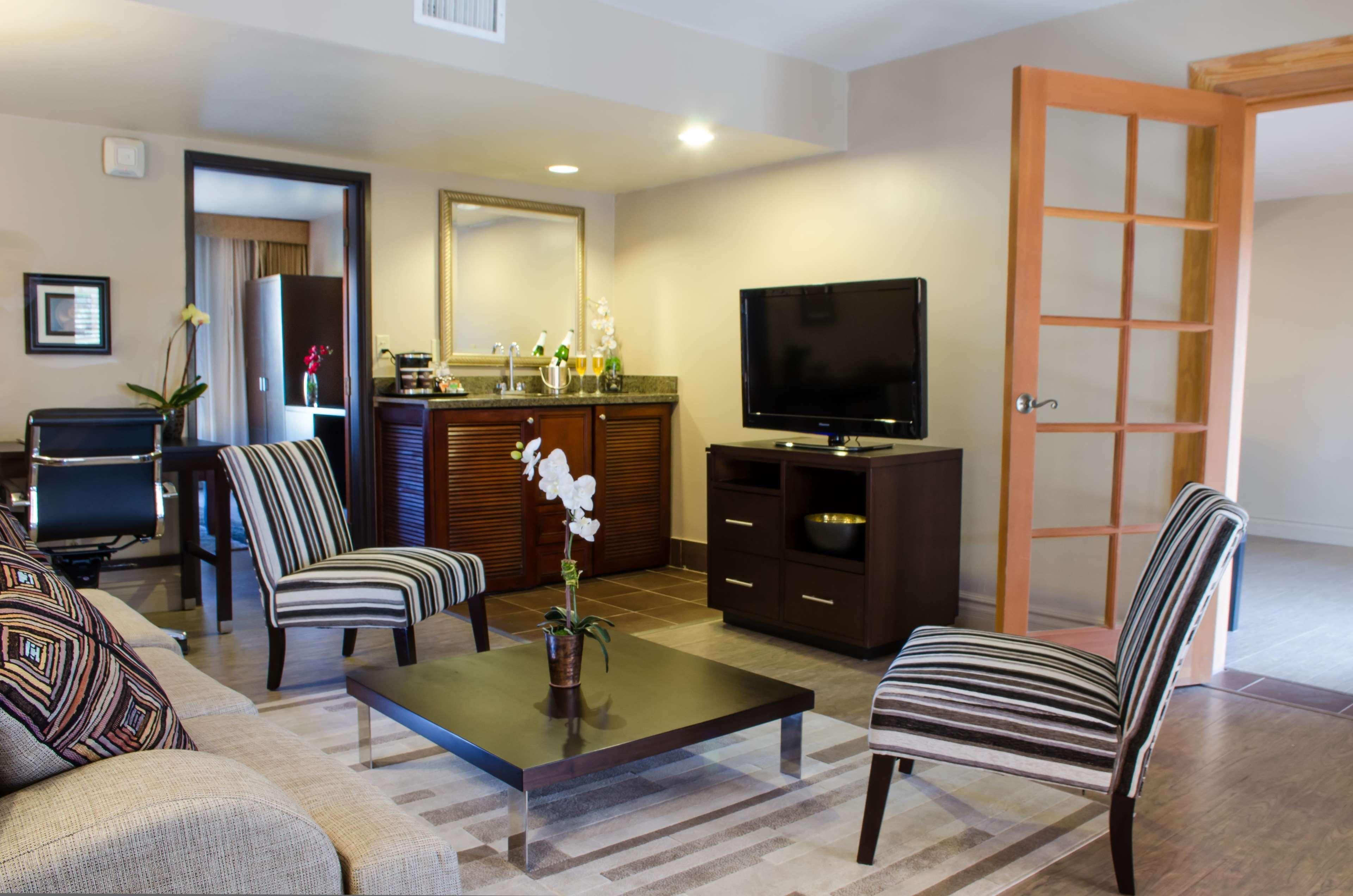 Doubletree Suites By Hilton Tucson Airport Eksteriør bilde