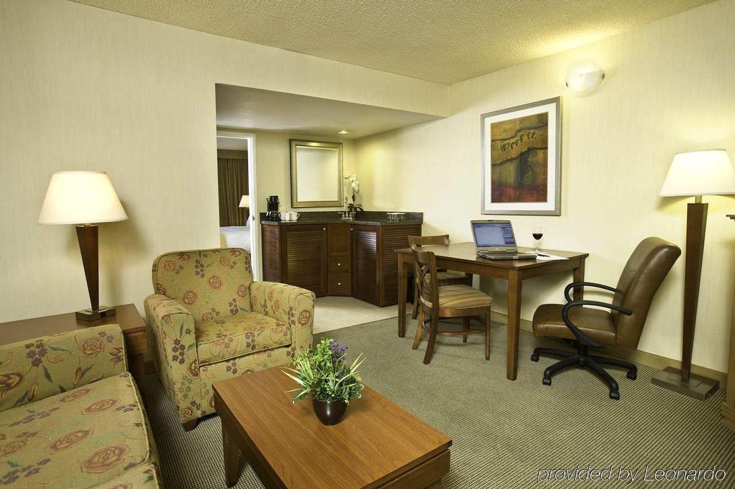 Doubletree Suites By Hilton Tucson Airport Rom bilde